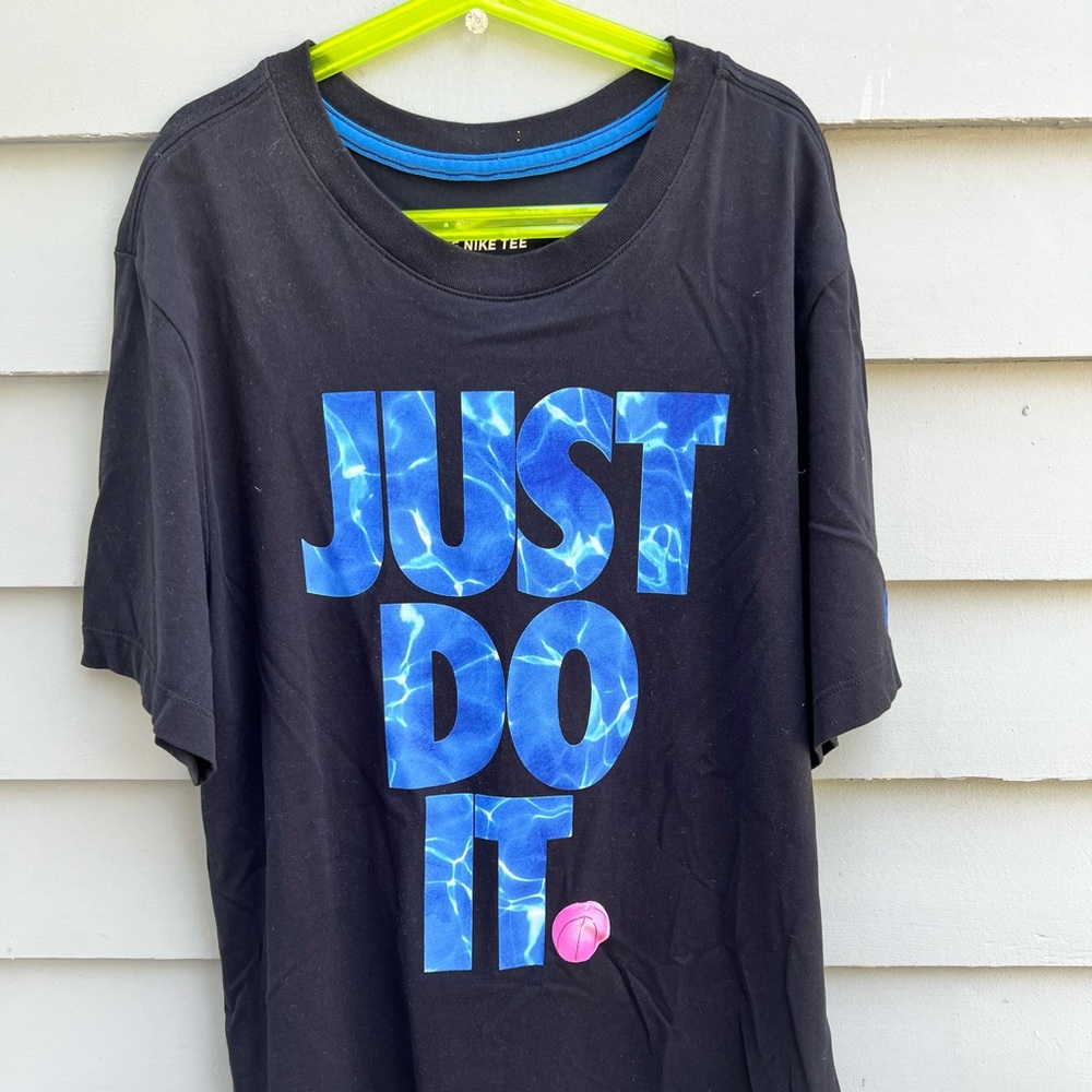 Nike Youth S Just Do It black T-shirt